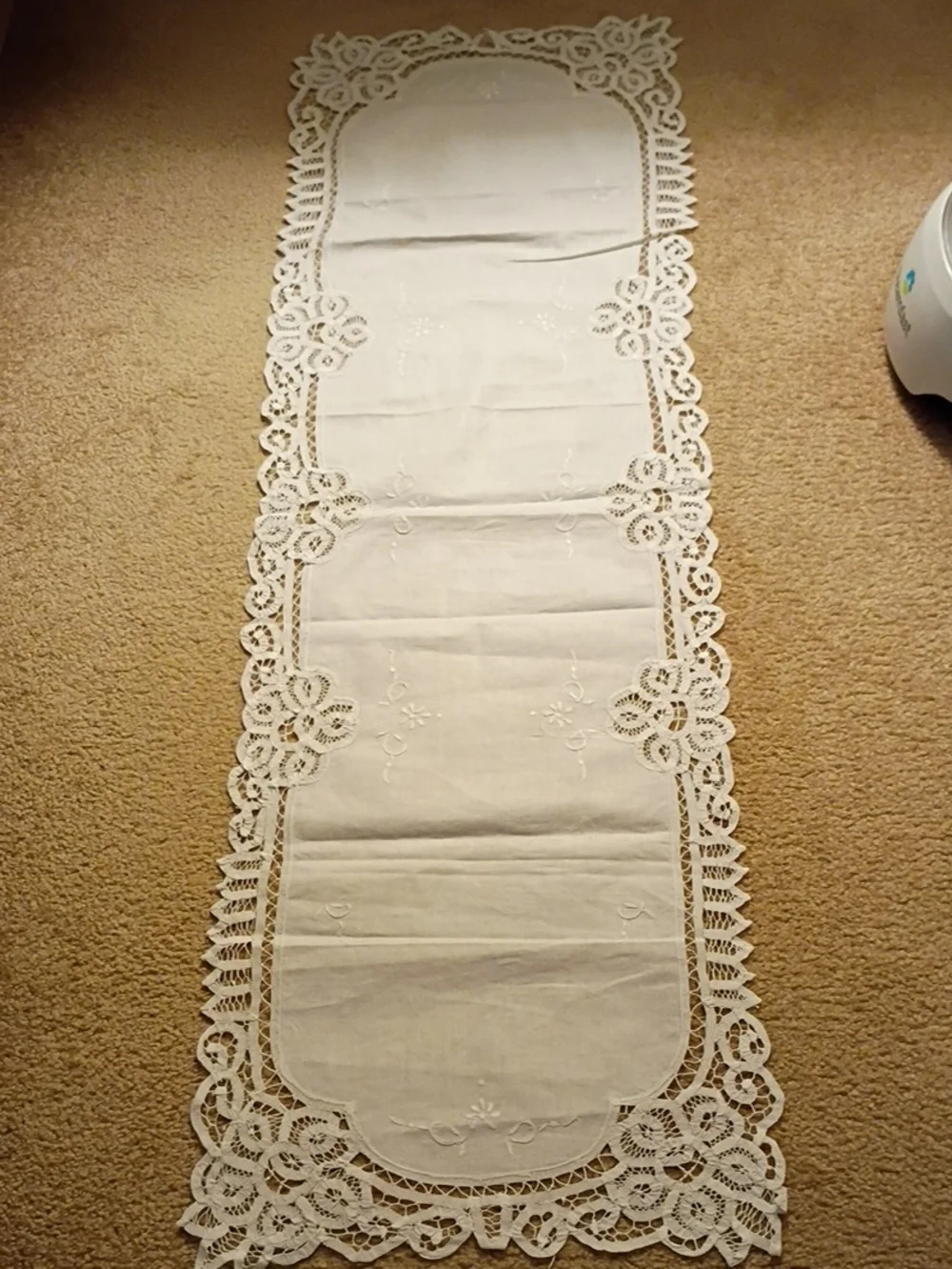 White Lace Embroidered Table Runner